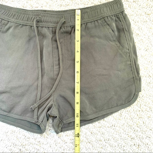 NWOT Drawstring Shorts - Picture 6 of 6